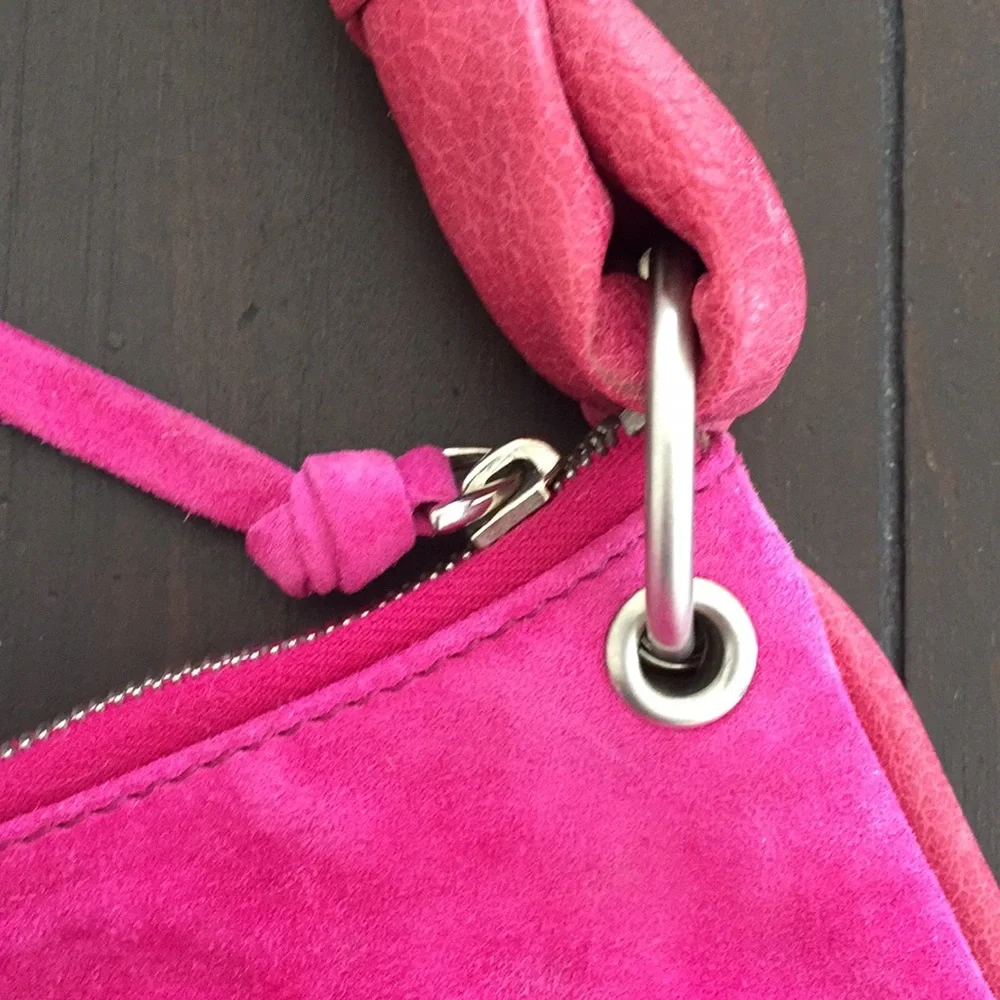 Bottega Veneta Hot Pink Suede Shoulder Bag - Picture 3 of 7